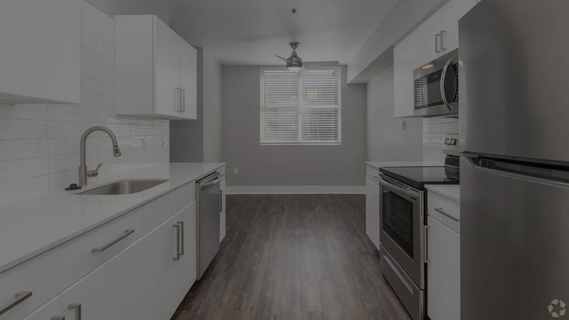 5819 Glisan is located in the heart of Portland