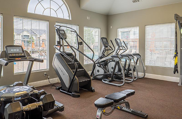 Regatta Apartments in Northglenn, CO Regatta Apartments in Northglenn, CO