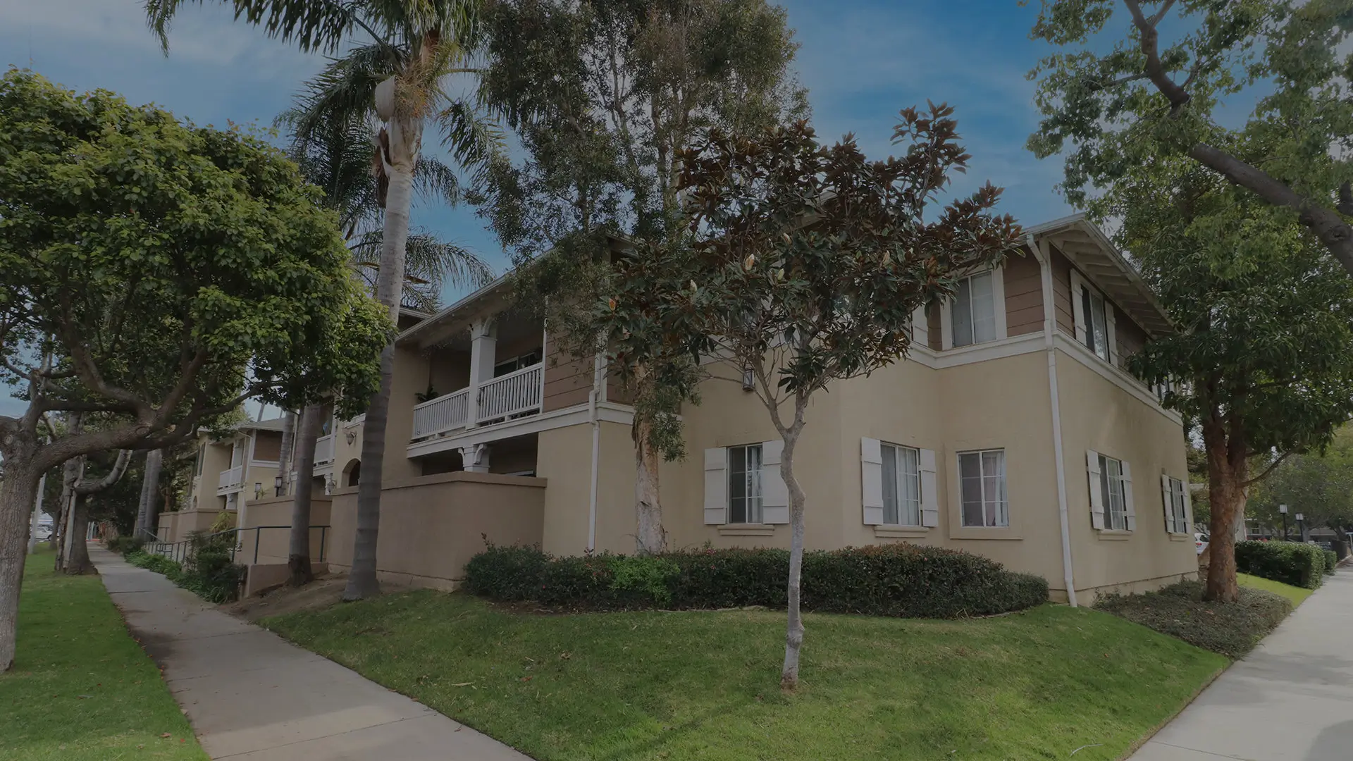 Palm Terrace is located in the heart of Oxnard