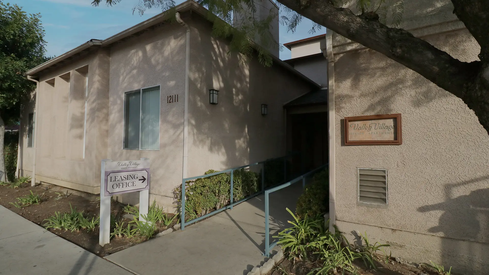 Los Angeles Apartments
