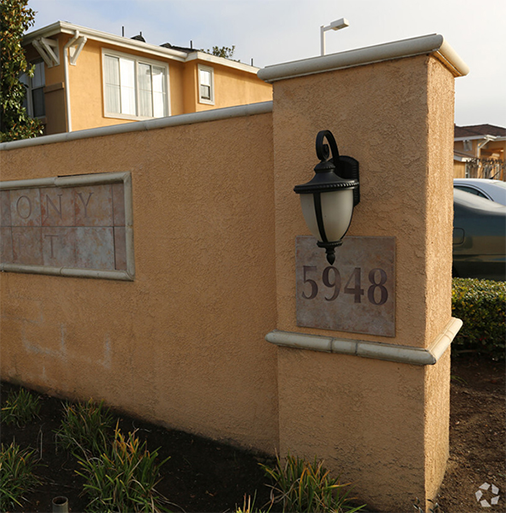 Bakersfield Apartment Amenities at Harmony Court Bakersfield Apartment Amenities at Harmony Court