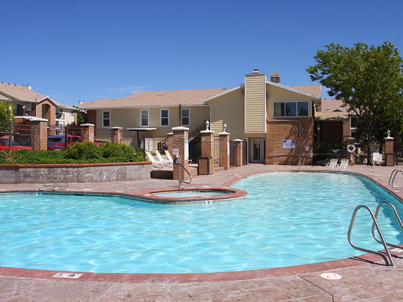 Apartments with a Hot Tub | Willow Cove Apartments