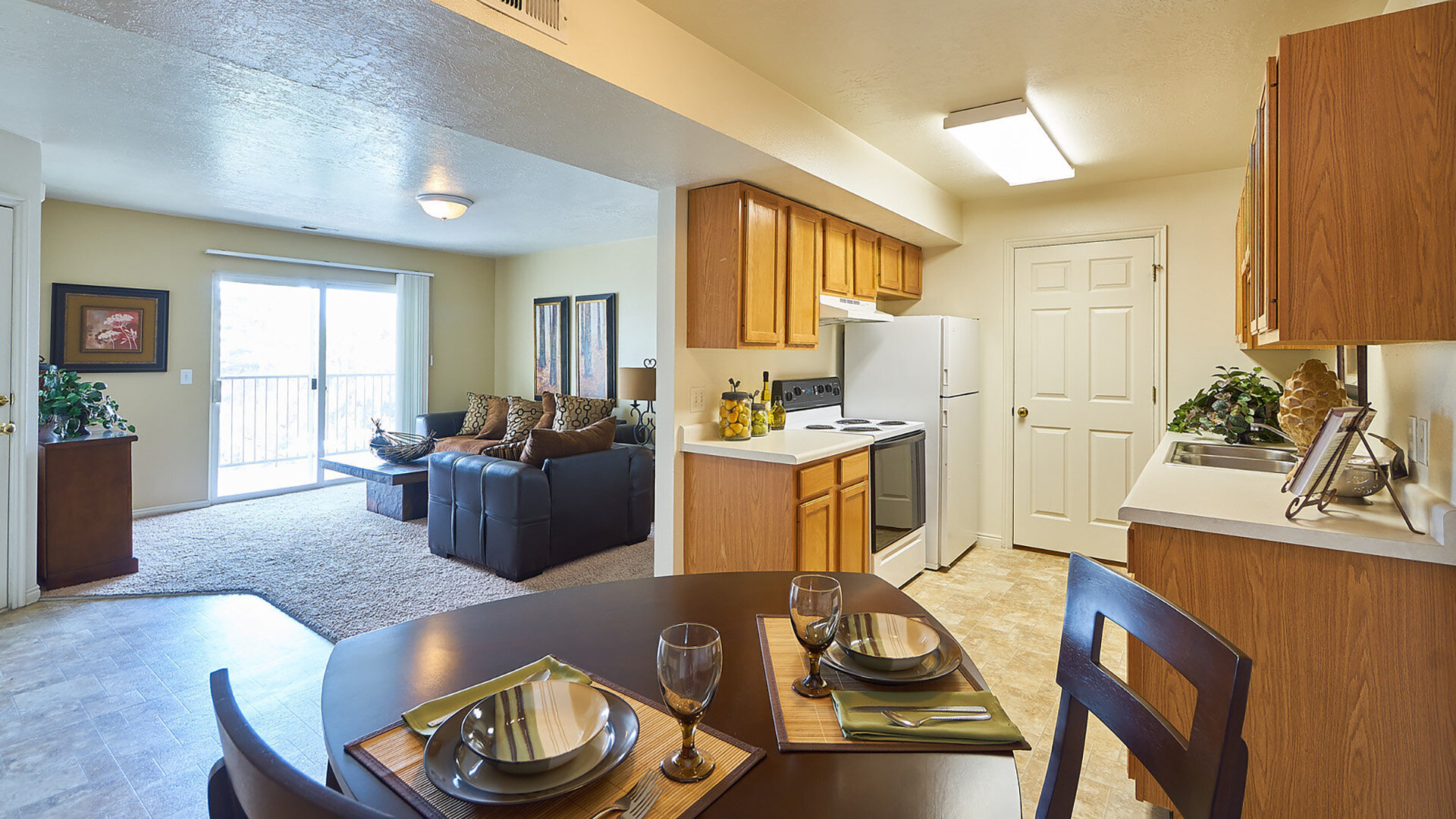 Willow Cove Apartments Amenities