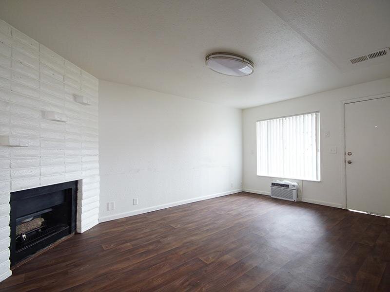 Apartments Near Meadow Brook Golf Course | Atherton Park Apartments