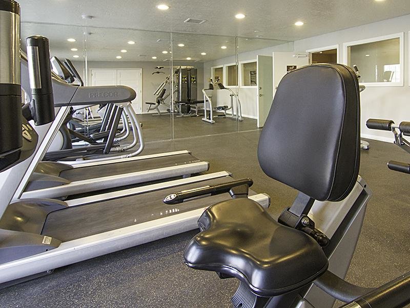 Fitness Center | Hunters Woods Apartments