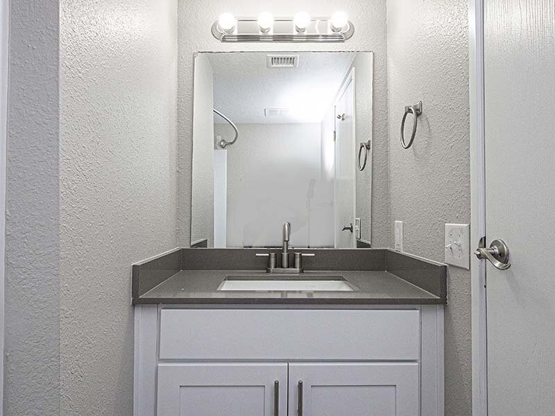 Vanity | Enclave on Redwood Apartments