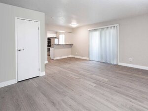 Living Room | Enclave on Redwood Apartments