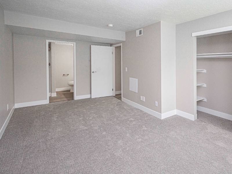 Large Bedrooms | Enclave on Redwood Apartments