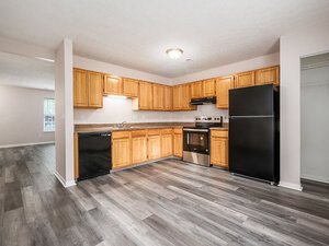 Spacious Kitchen | Post Woods