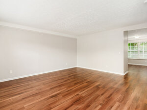 Large Bedroom | Willow Bend