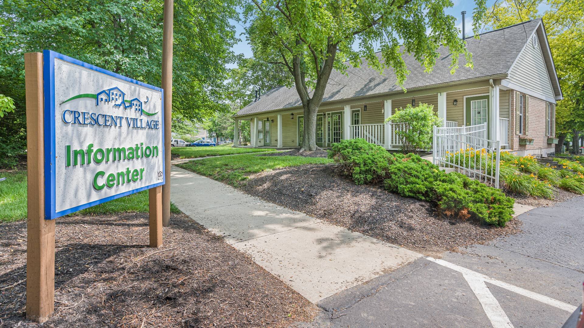 Welcome to Crescent Village at Cincinnati, Ohio