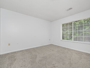 Large Bedroom | Crescent Village