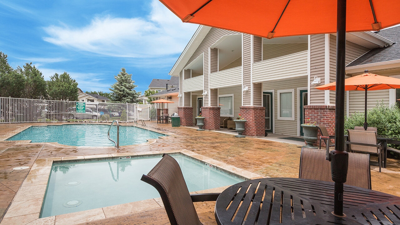 Fountain Springs Apartments Neighborhood