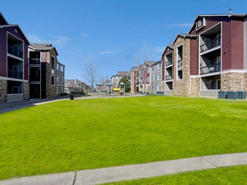 Courtyard | Reserve at Northglenn
