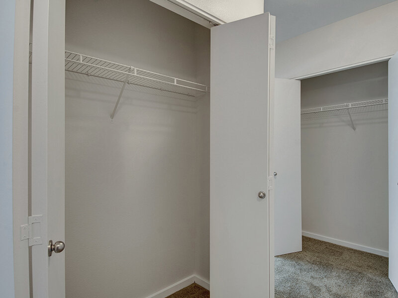 Closet | The Commons