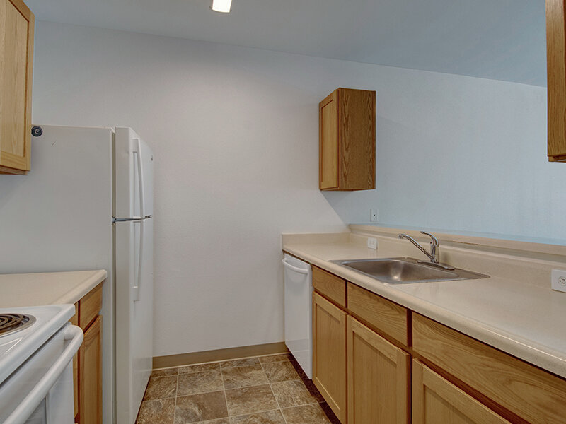Spacious Kitchen | The Commons