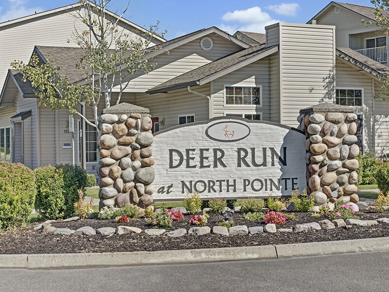 Monument Sign | Deer Run