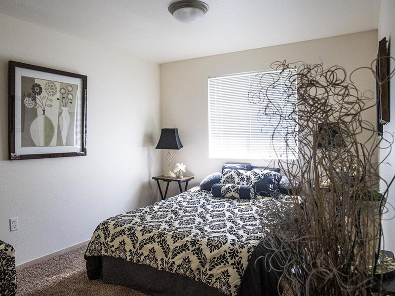 Bedroom | Eagle Pointe