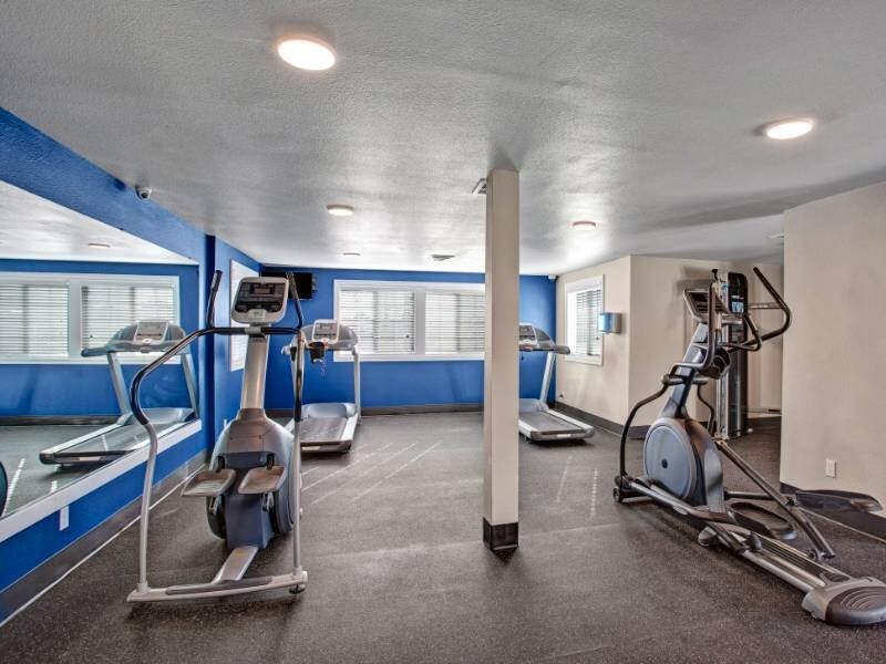Fitness Center | Heatherstone Apartments in Kennewick, WA