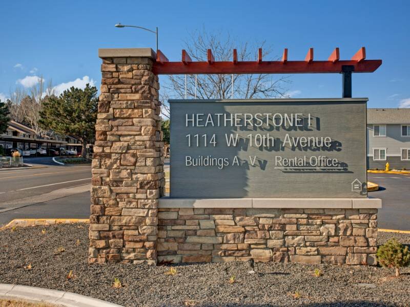 Monument Sign | Heatherstone Apartments in Kennewick, WA