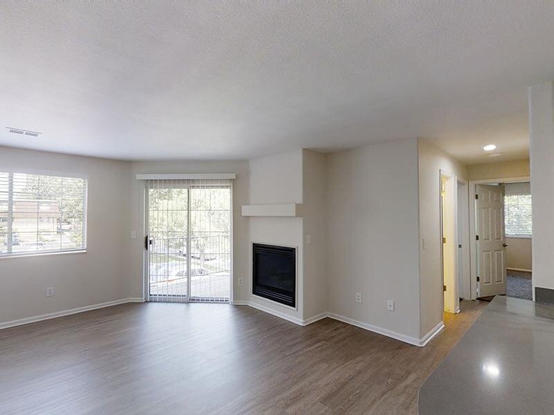 Living Room | Ketring Park Apartments in Littleton, CO