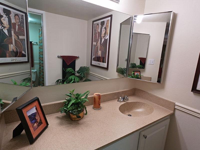 Westhills Apartments in Lakewood, CO