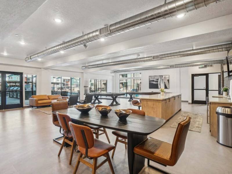 Lounge | Sorella Apartments in Herriman, UT
