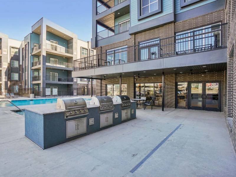 BBQ Area | Sorella Apartments in Herriman, UT