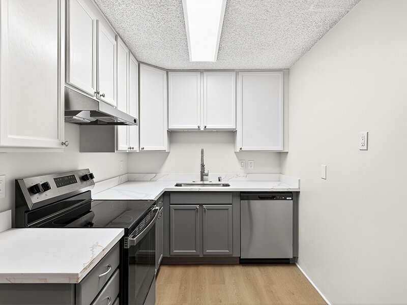 Large Kitchen | Nova at Terra Linda