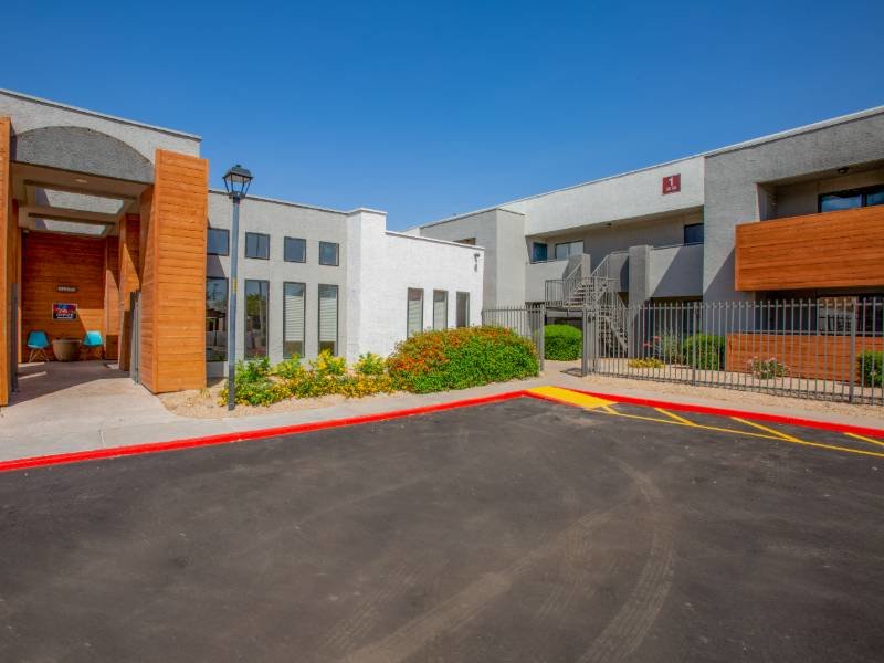 Exterior | Portola Glendale Apartments