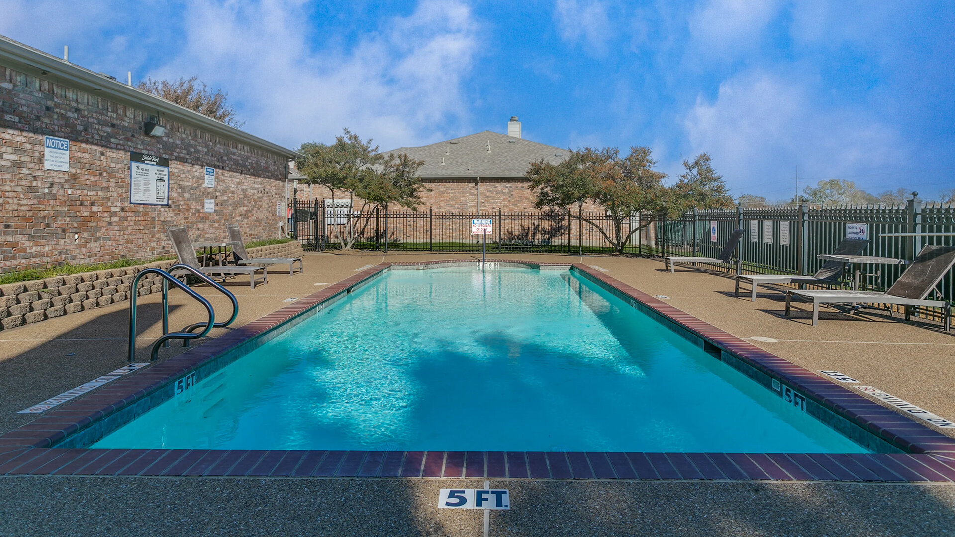 Shiloh Park Townhomes in Plano, TX