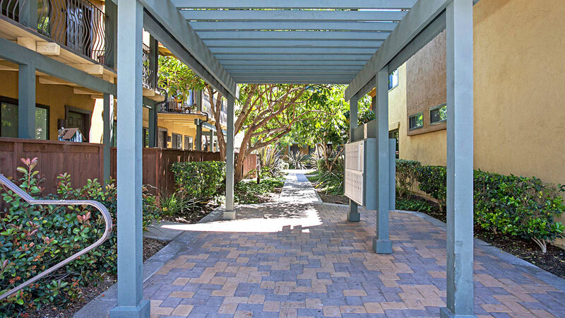 Suncrest Ridge Apartments