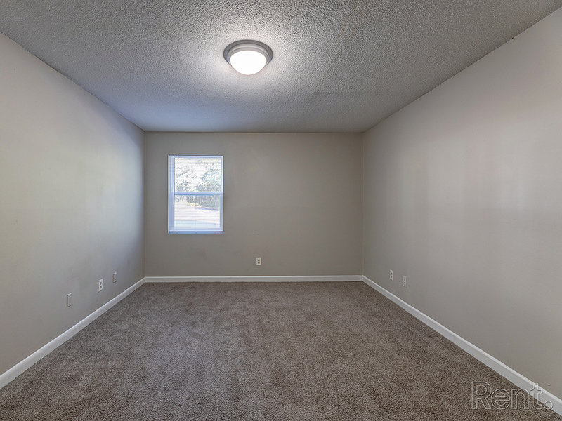 Bedroom Window | River Ridge