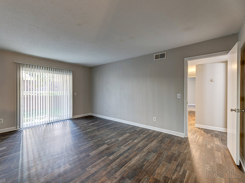 Interior Apartment Area | River Ridge