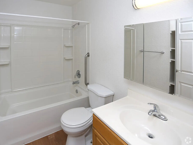 Bathroom | Berryhill Apartments