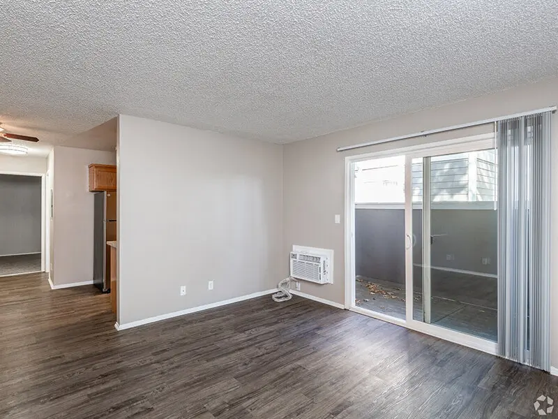 Spacious Interior Area | Peachwood