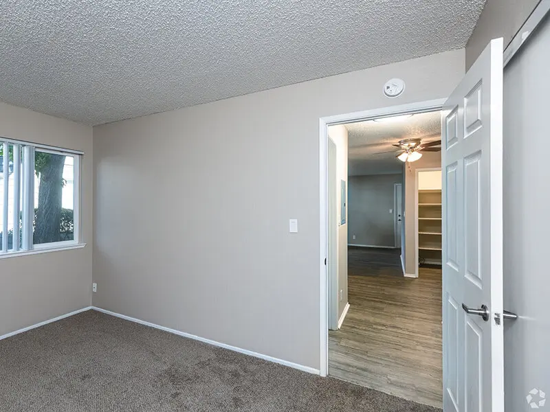 Interior Area | Peachwood