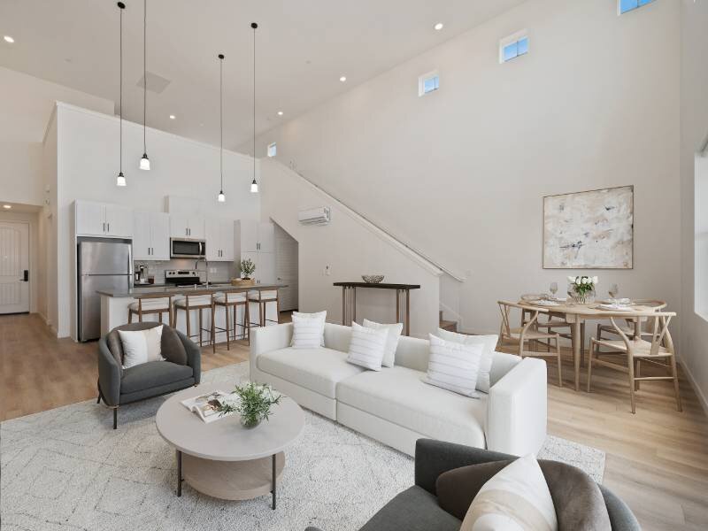 The Commodore Apartment Features