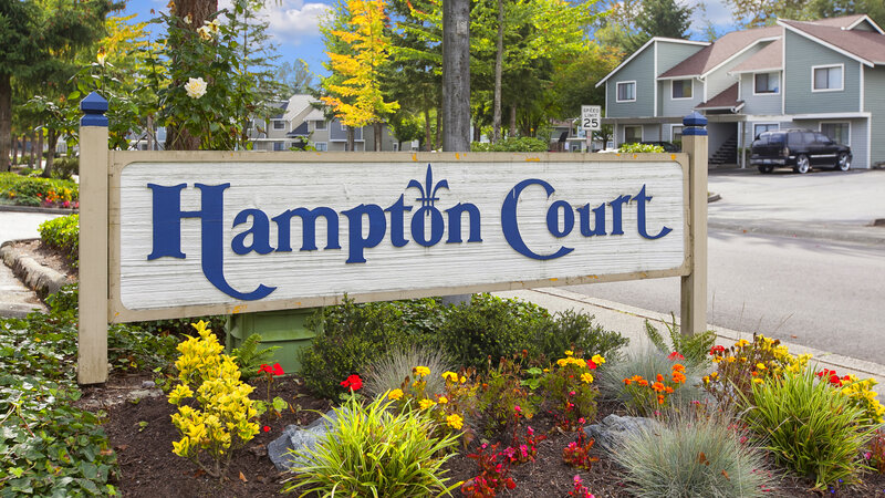Hampton Court Apartments
