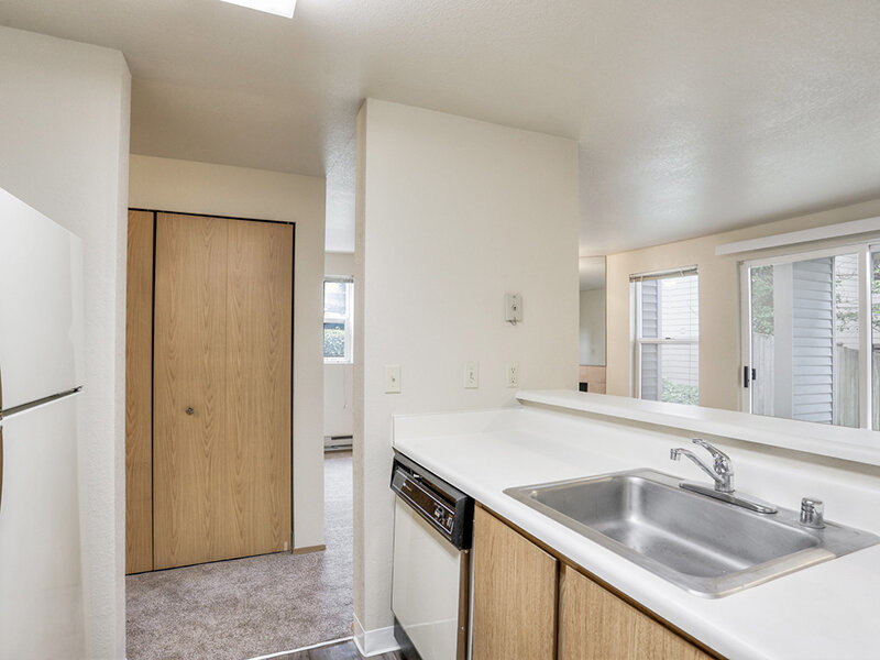 Interior Kitchen | Sunnydale