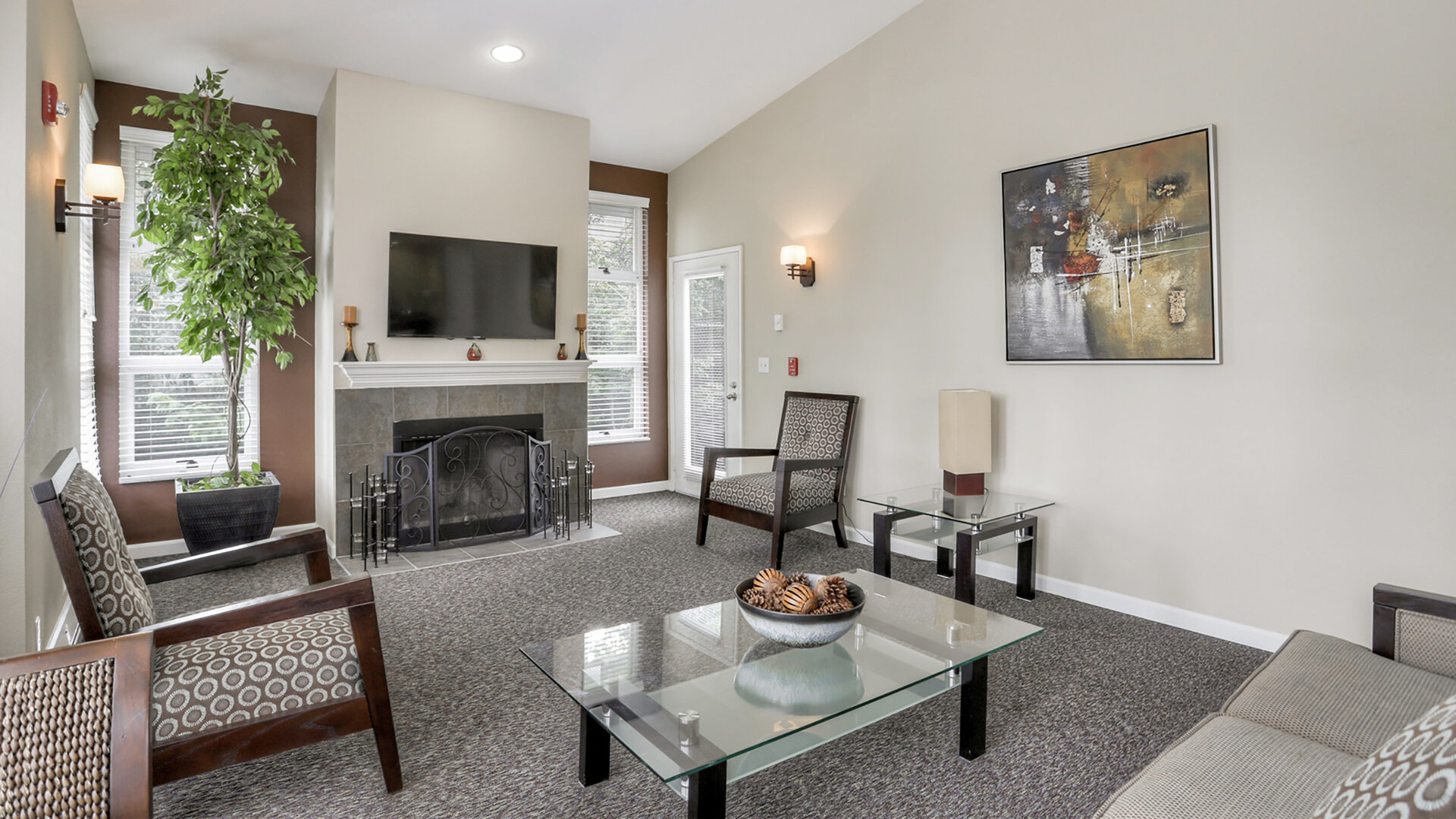 Sunnydale Apartments Amenities
