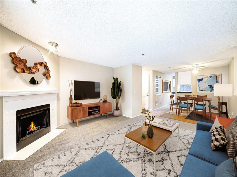 Large Living Room | Mallard Pointe at Riverbend