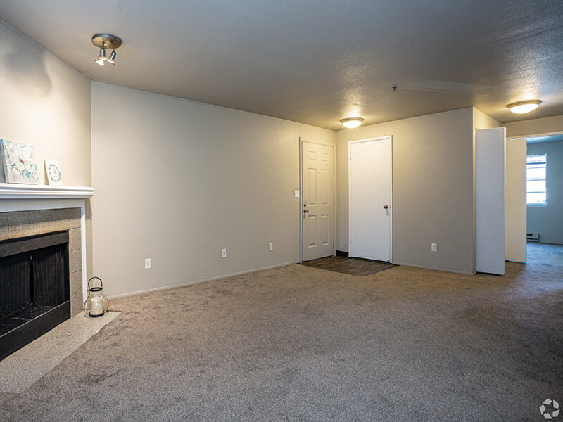 Entry | Mallard Point at Riverbend Apartments