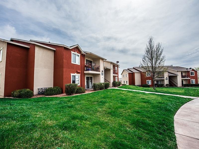 Canyon Pointe Apartment Features