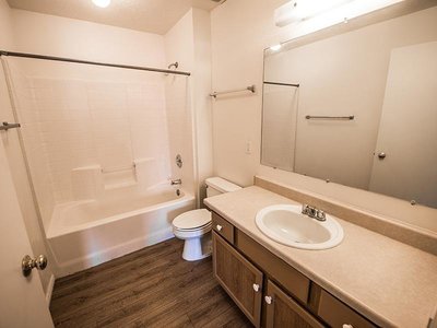 Bathroom | Canyon Pointe Apartments