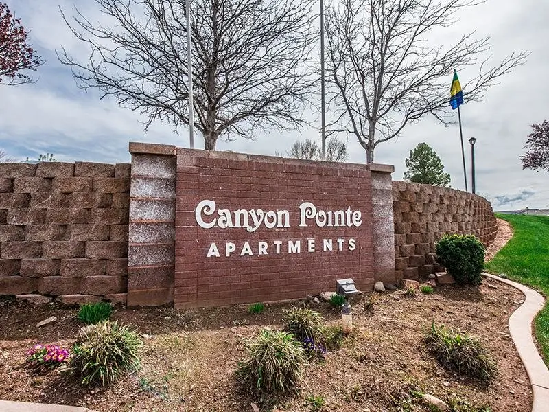 Welcome Sign | Canyon Pointe Apartments