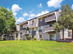 Apartment Exterior | The Parker