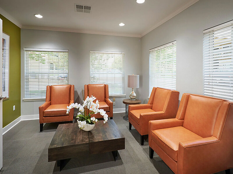 Lounge | Crossroads at City Center