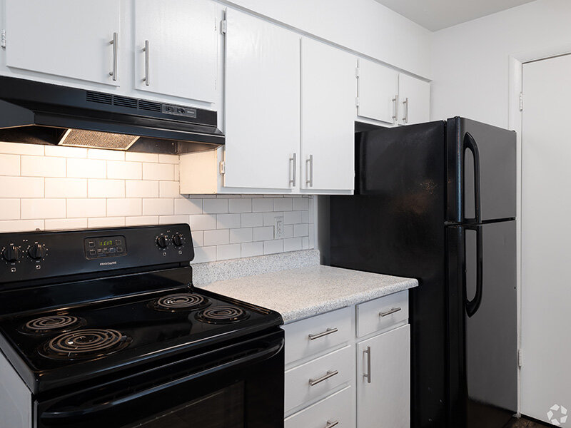 Kitchen | Aspire West Valley Apartments