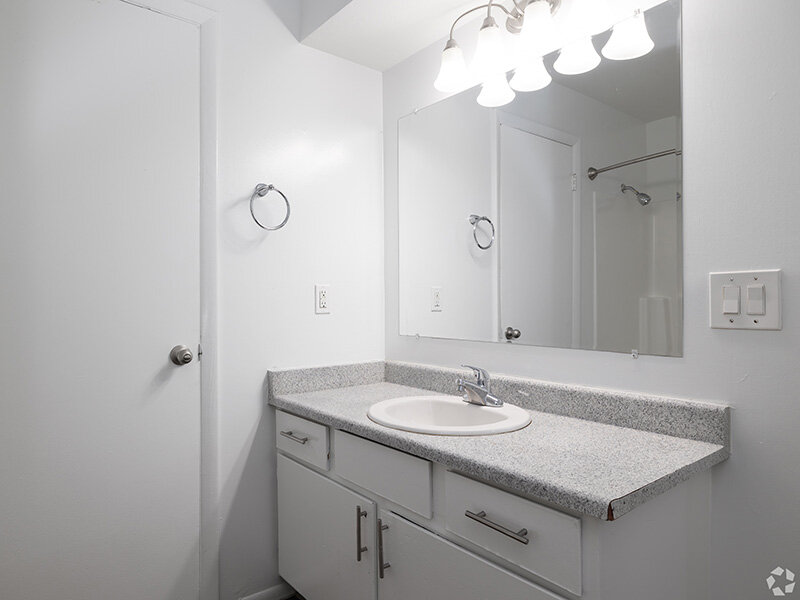 Bathroom | Aspire West Valley